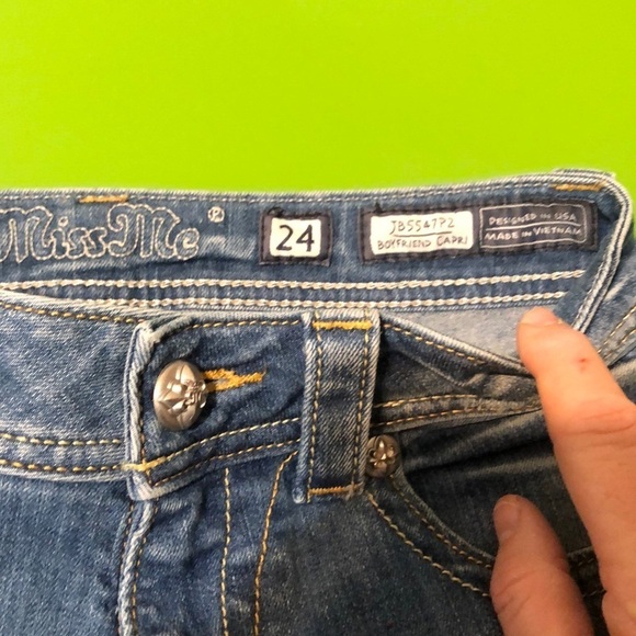 Miss Me Capri’s - Picture 9 of 12